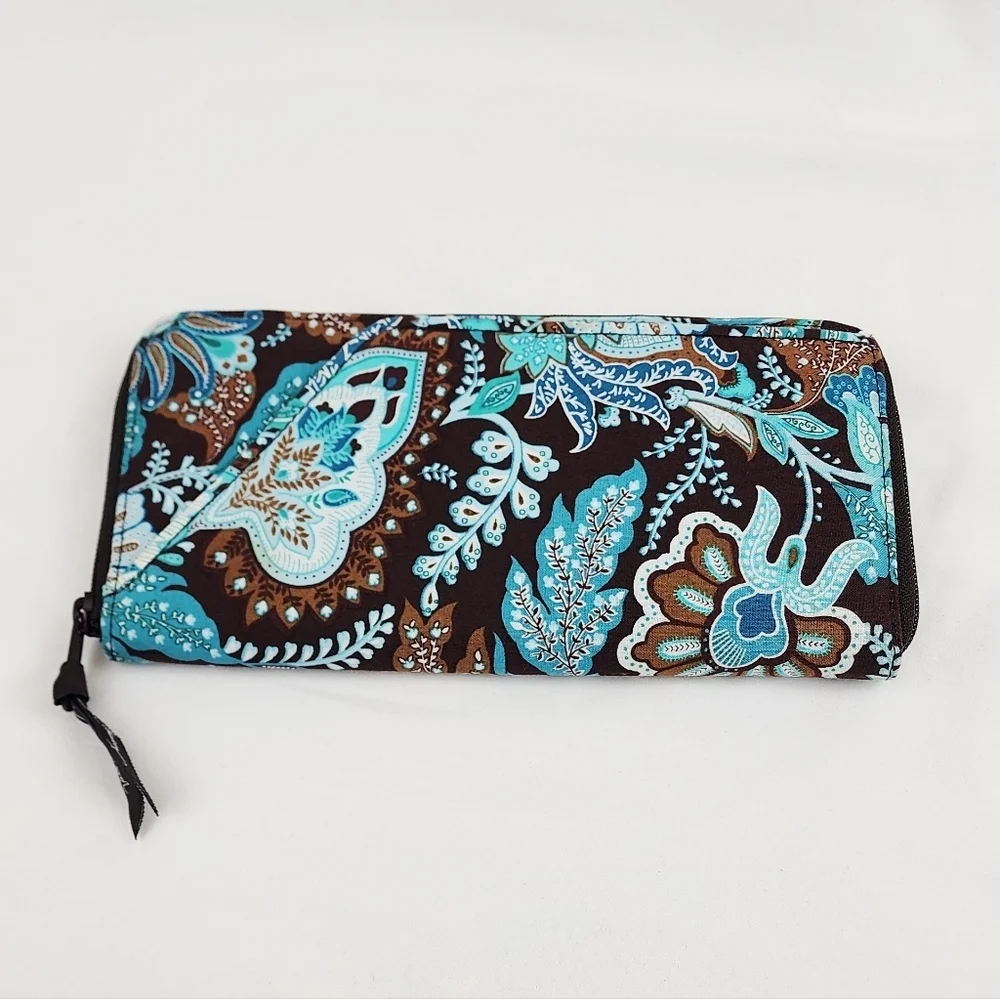 Vera Bradley stylish functional